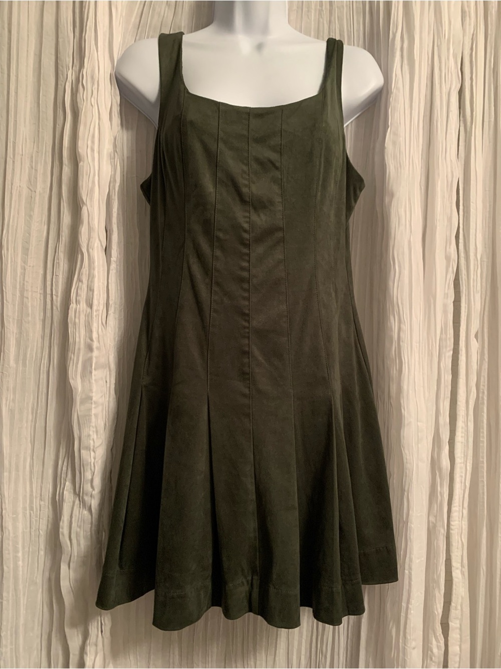 En Saison Delphine Faux Suede Pleated Fit-And-Flare Mini Dress M - Picture 2 of 4